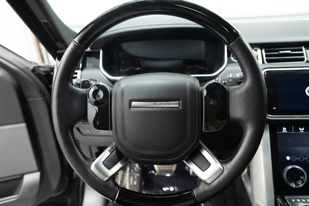 Photo 35 of this LAND ROVER RANGE ROVER