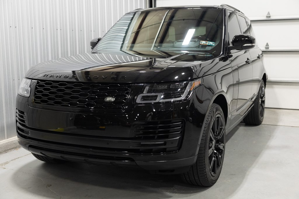 Photo 2 of this LAND ROVER RANGE ROVER