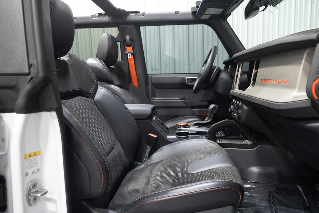 Photo 19 of this FORD BRONCO