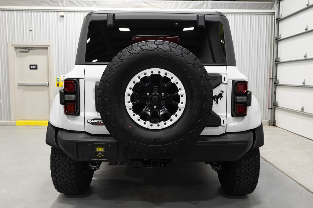 Photo 6 of this FORD BRONCO