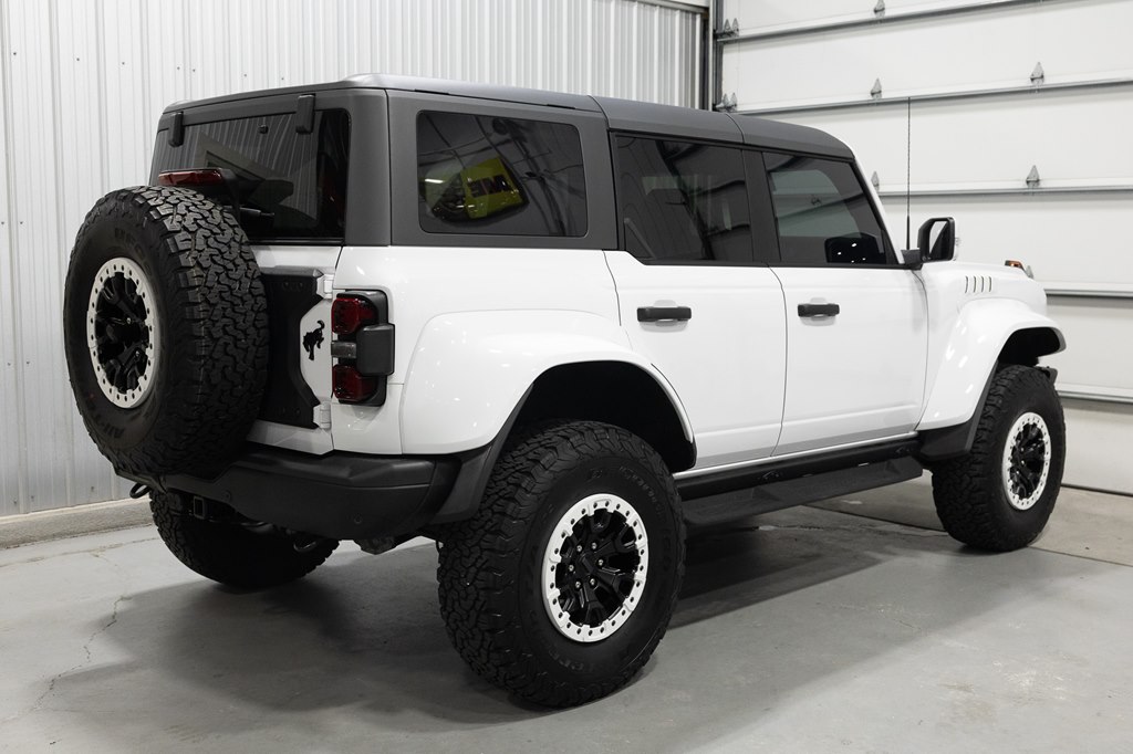 Photo 8 of this FORD BRONCO