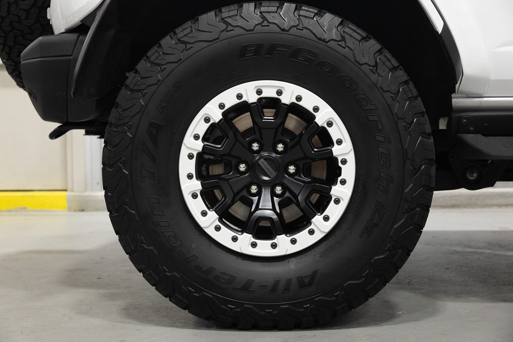 Photo 65 of this FORD BRONCO