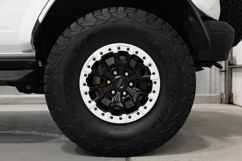 Photo 62 of this FORD BRONCO
