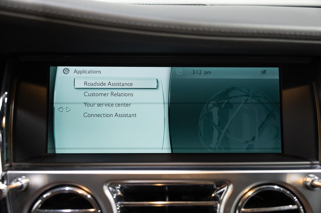 Photo 60 of this ROLLS-ROYCE WRAITH