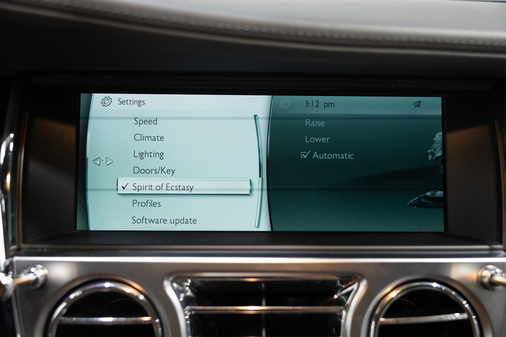 Photo 63 of this ROLLS-ROYCE WRAITH