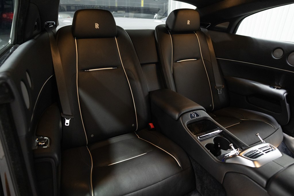 Photo 17 of this ROLLS-ROYCE WRAITH
