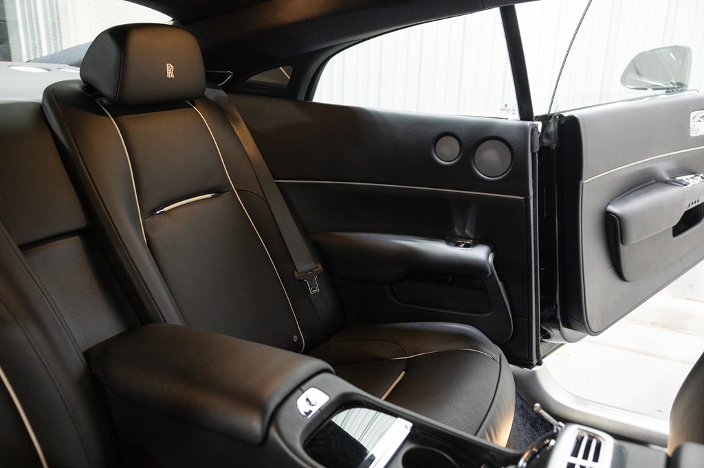 Photo 19 of this ROLLS-ROYCE WRAITH
