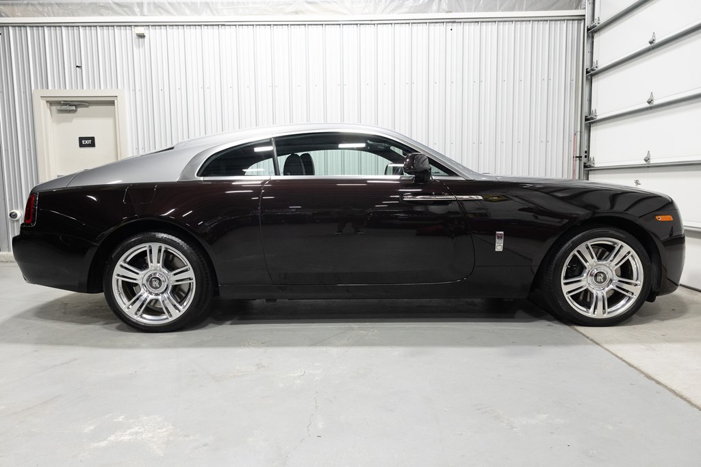Photo 10 of this ROLLS-ROYCE WRAITH
