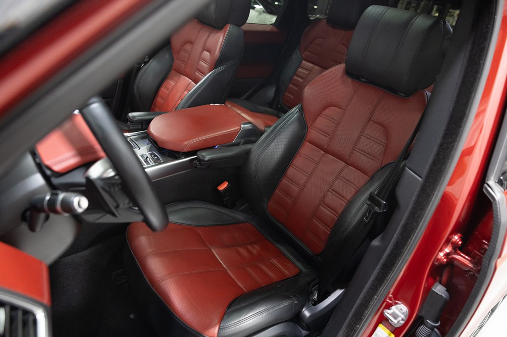 Photo 42 of this LAND ROVER RANGE ROVER SPO