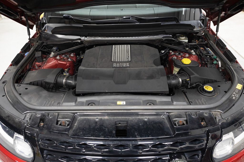 Photo 44 of this LAND ROVER RANGE ROVER SPO