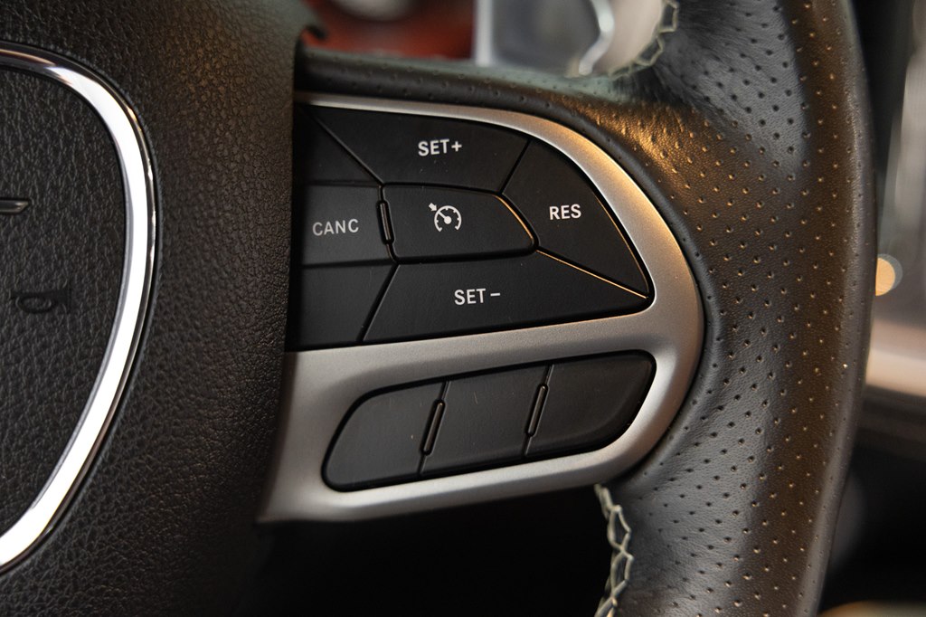 Photo 31 of this DODGE CHALLENGER