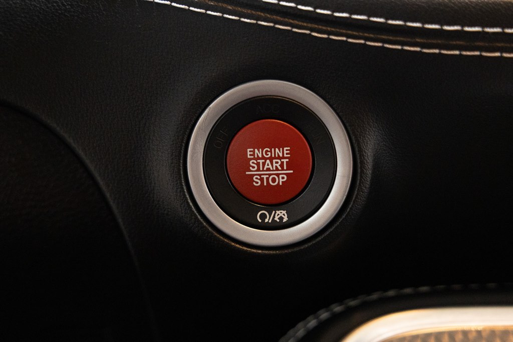 Photo 36 of this DODGE CHALLENGER