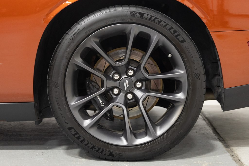 Photo 39 of this DODGE CHALLENGER