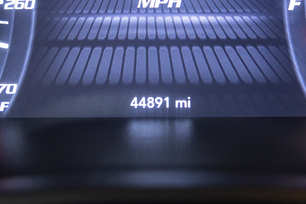Photo 21 of this DODGE CHALLENGER