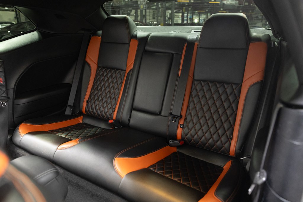 Photo 42 of this DODGE CHALLENGER