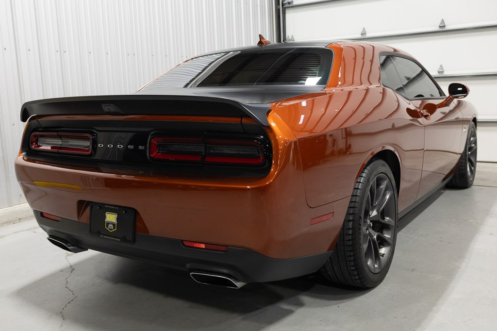 Photo 9 of this DODGE CHALLENGER