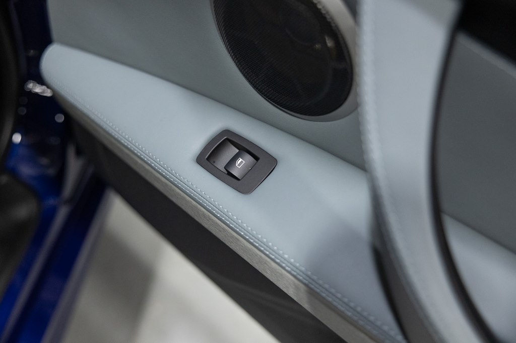 Photo 26 of this BMW M3