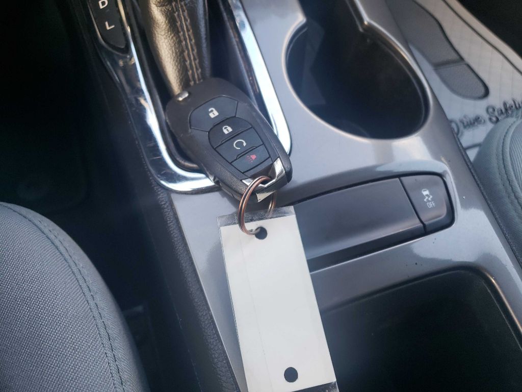 Photo 44 of this CHEVROLET CRUZE