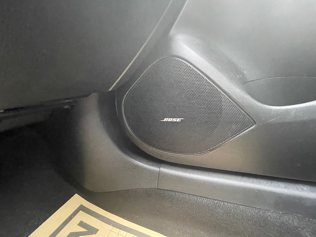 Photo 44 of this MAZDA 6