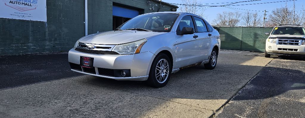 Photo 2 of this FORD FOCUS