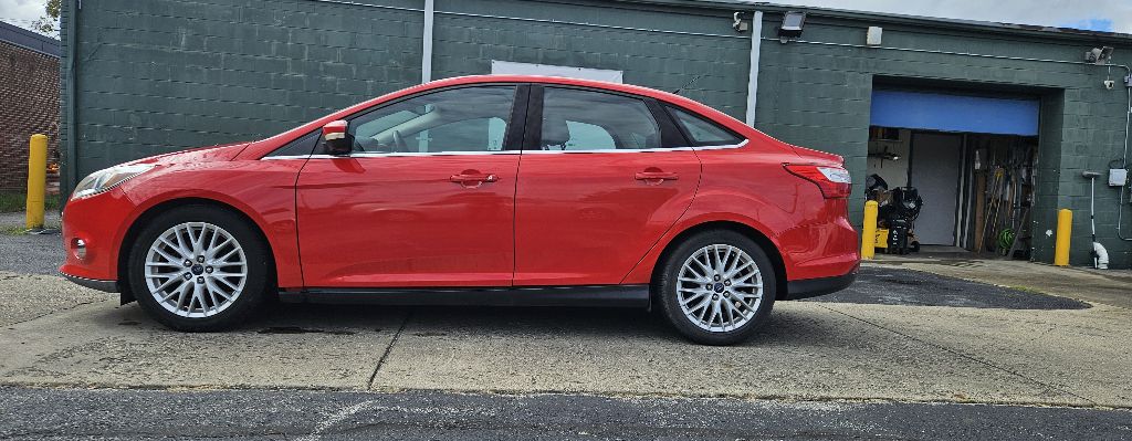 Photo 7 of this FORD FOCUS
