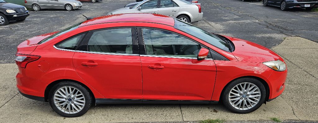 Photo 10 of this FORD FOCUS