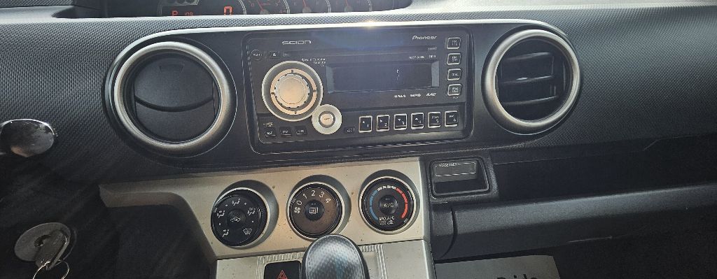 Photo 18 of this TOYOTA SCION XB