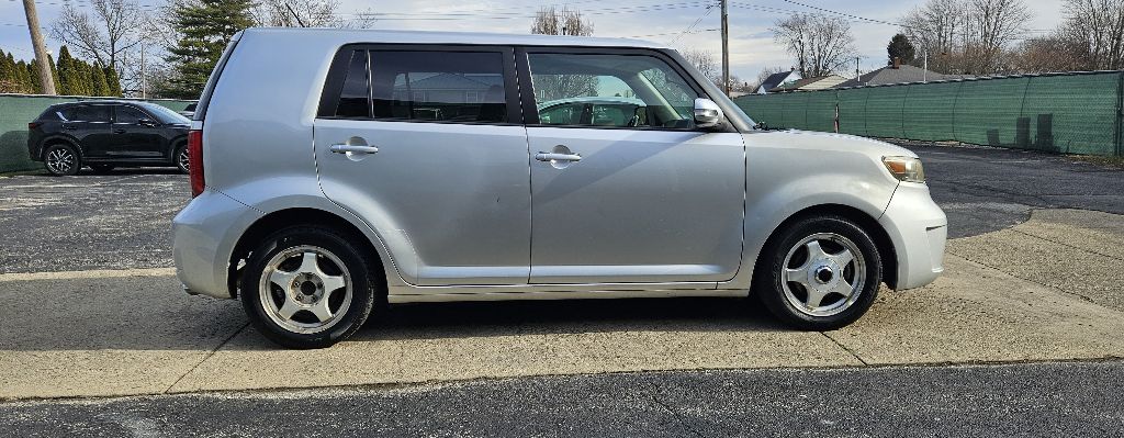 Photo 8 of this TOYOTA SCION XB