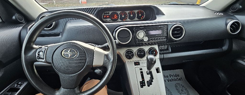 Photo 16 of this TOYOTA SCION XB