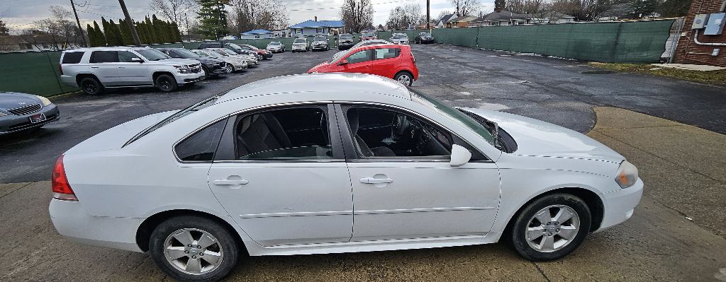 Photo 11 of this CHEVROLET IMPALA