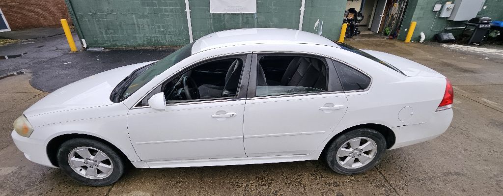Photo 13 of this CHEVROLET IMPALA
