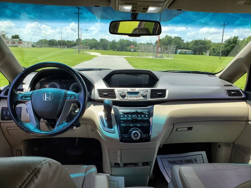 Photo 8 of this HONDA ODYSSEY