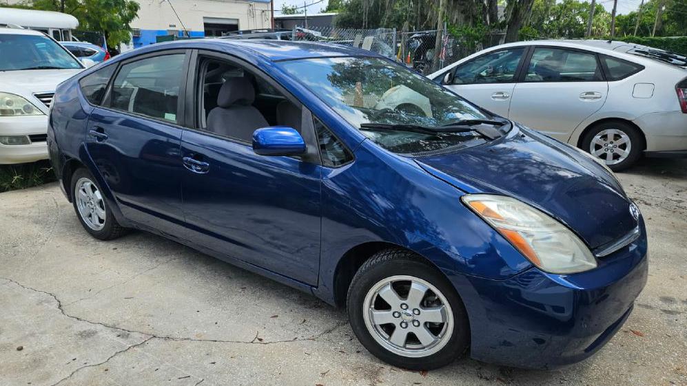 Photo 2 of this TOYOTA PRIUS