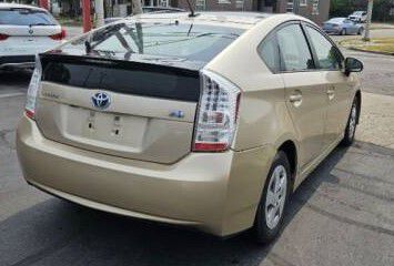Photo 5 of this TOYOTA PRIUS