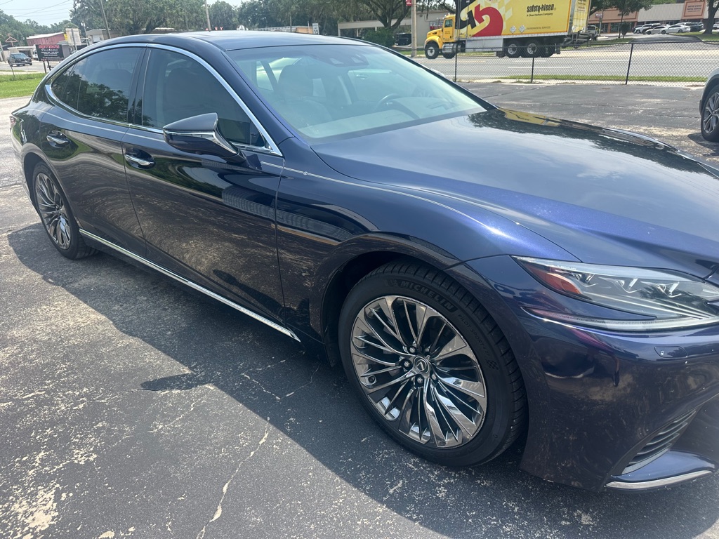 Photo 5 of this LEXUS LS