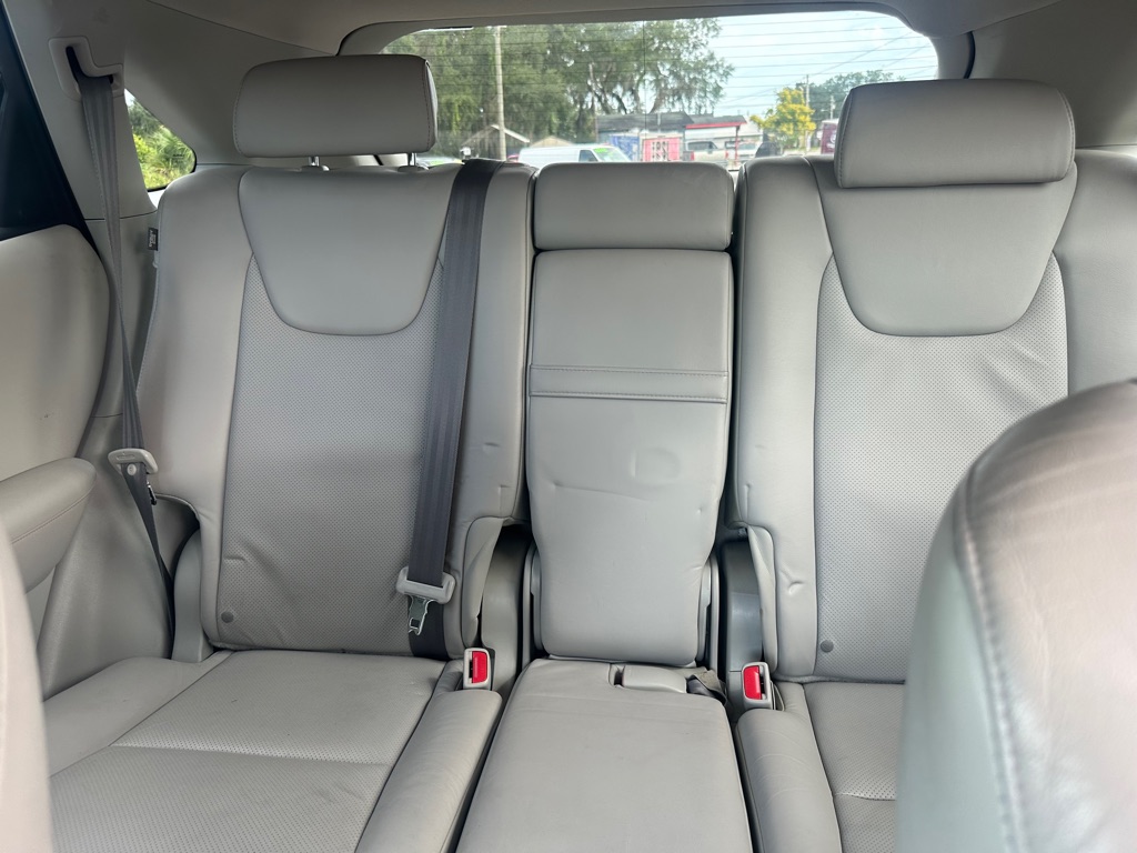 Photo 12 of this LEXUS RX