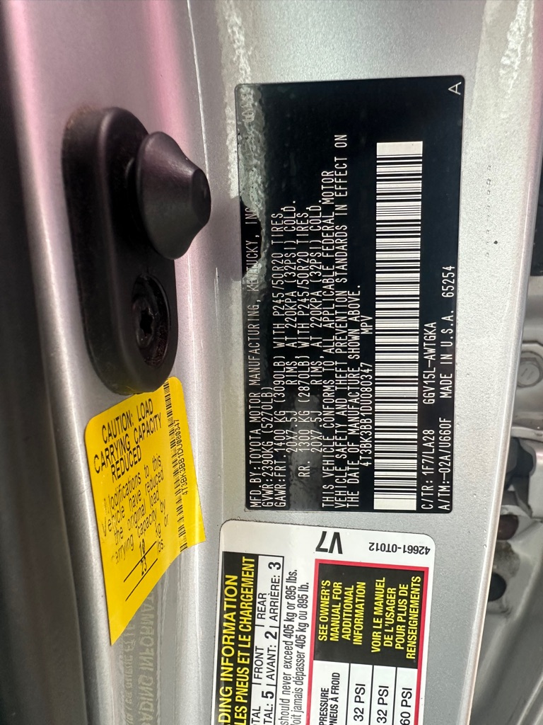 Photo 25 of this TOYOTA VENZA