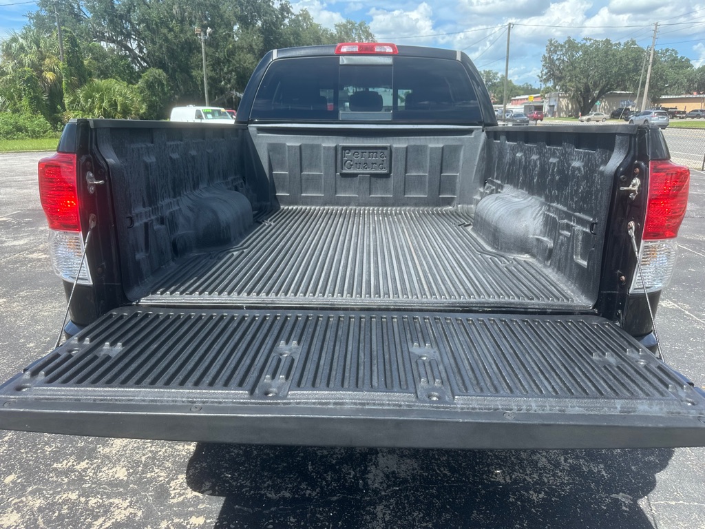 Photo 9 of this TOYOTA TUNDRA