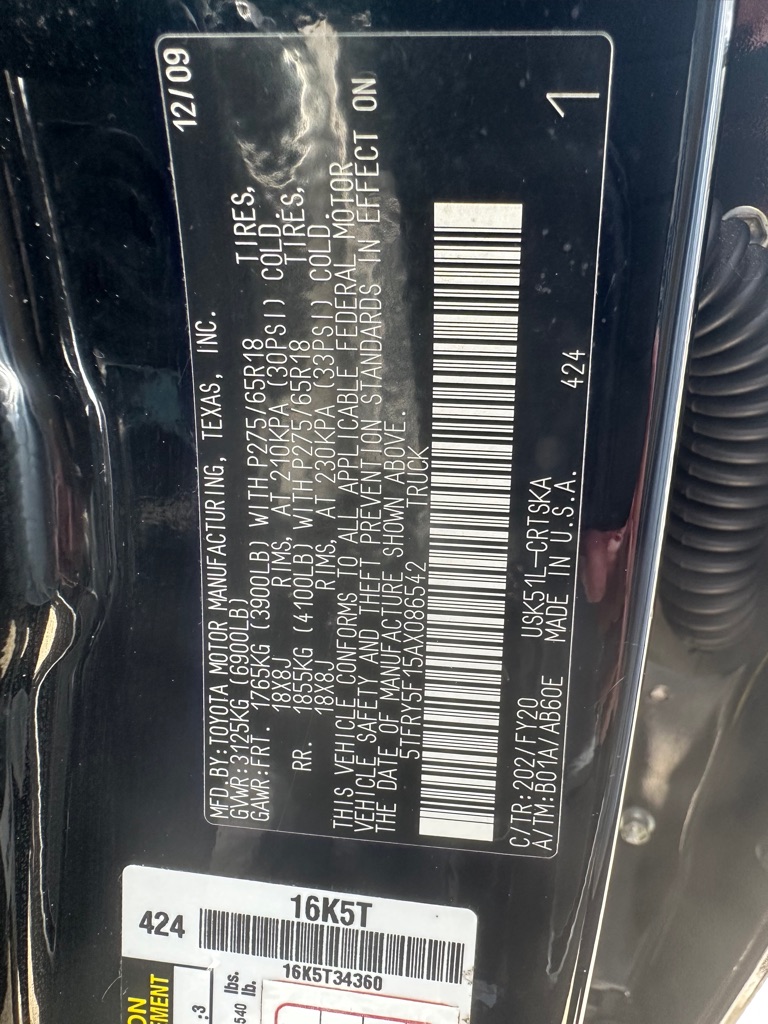 Photo 25 of this TOYOTA TUNDRA