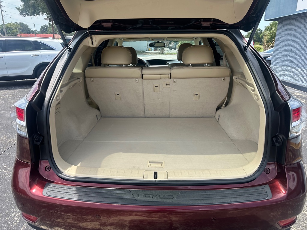 Photo 9 of this LEXUS RX