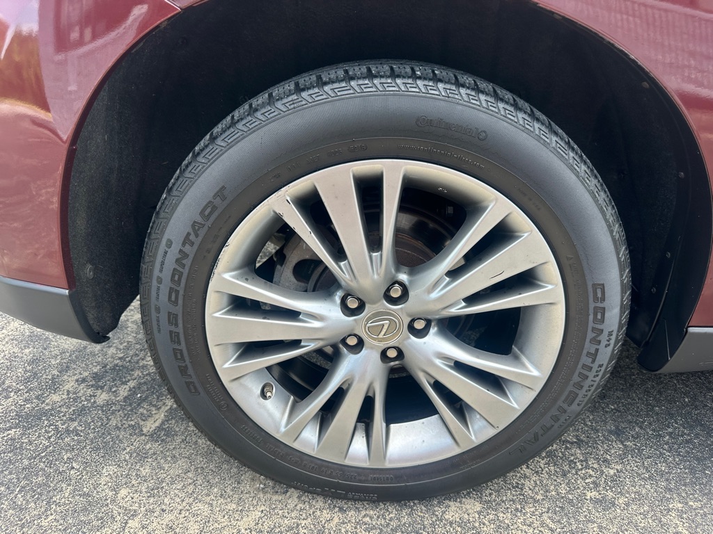Photo 24 of this LEXUS RX