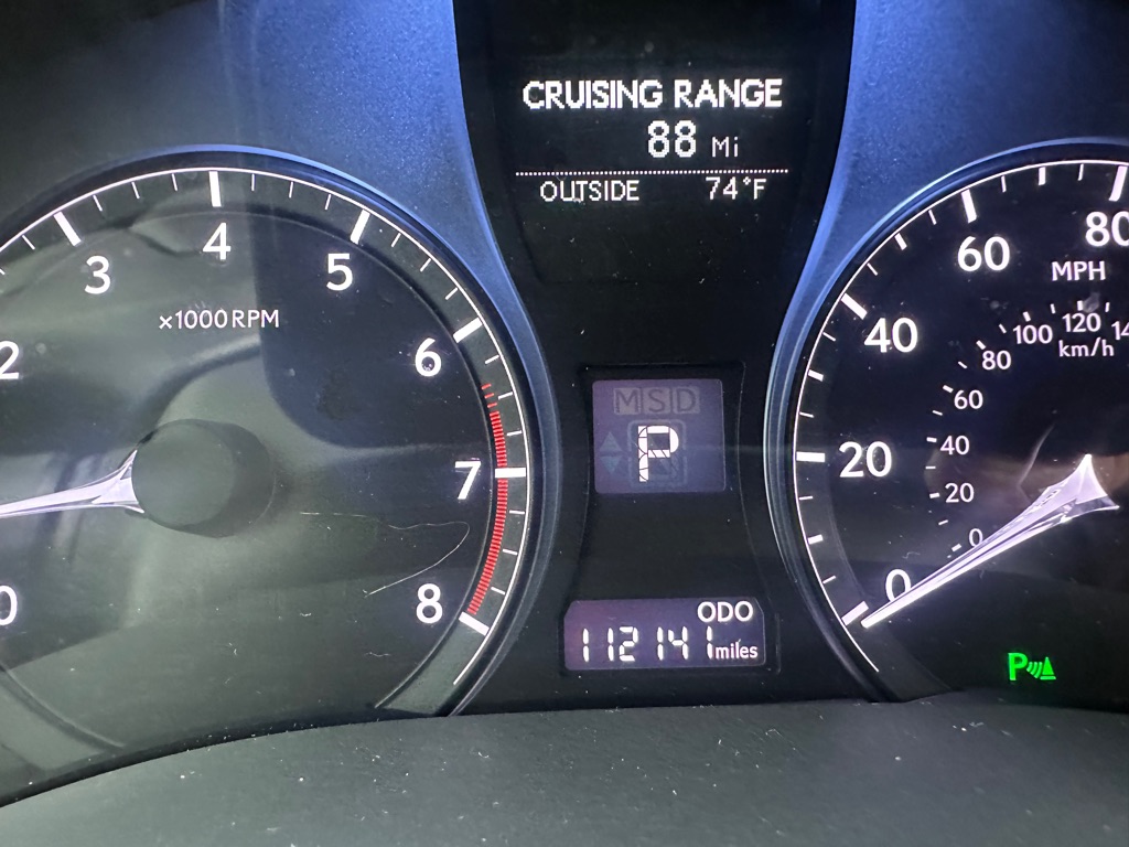 Photo 19 of this LEXUS RX