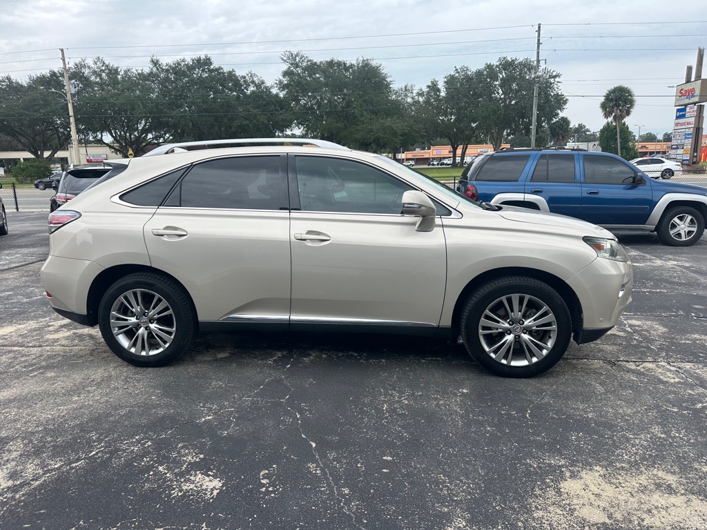 Photo 6 of this LEXUS RX