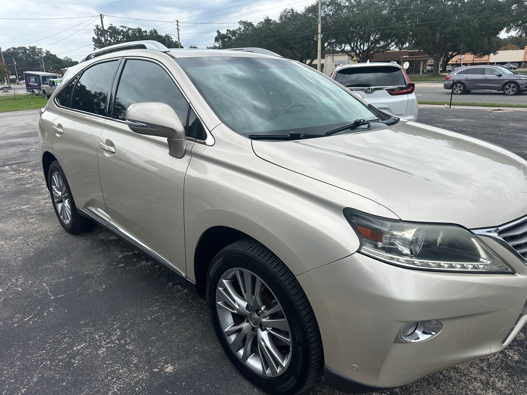 Photo 5 of this LEXUS RX