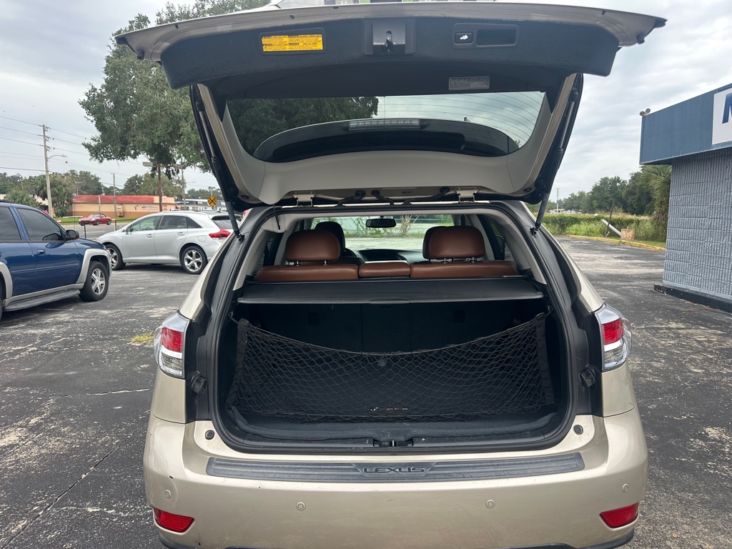 Photo 9 of this LEXUS RX