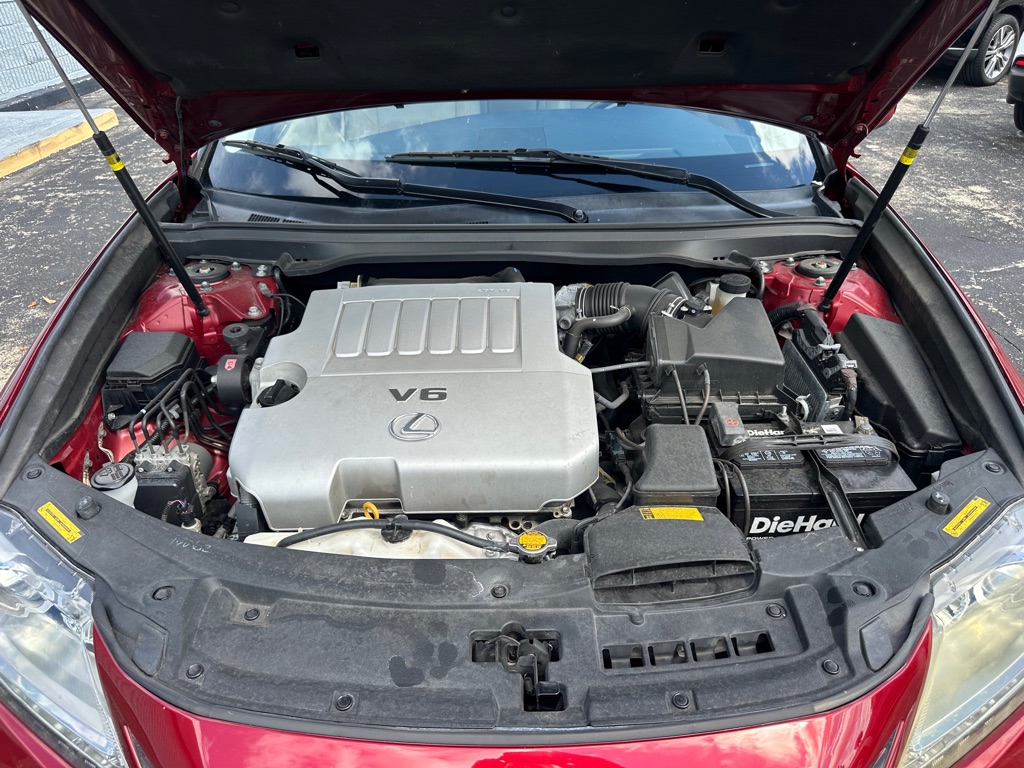 Photo 28 of this LEXUS ES