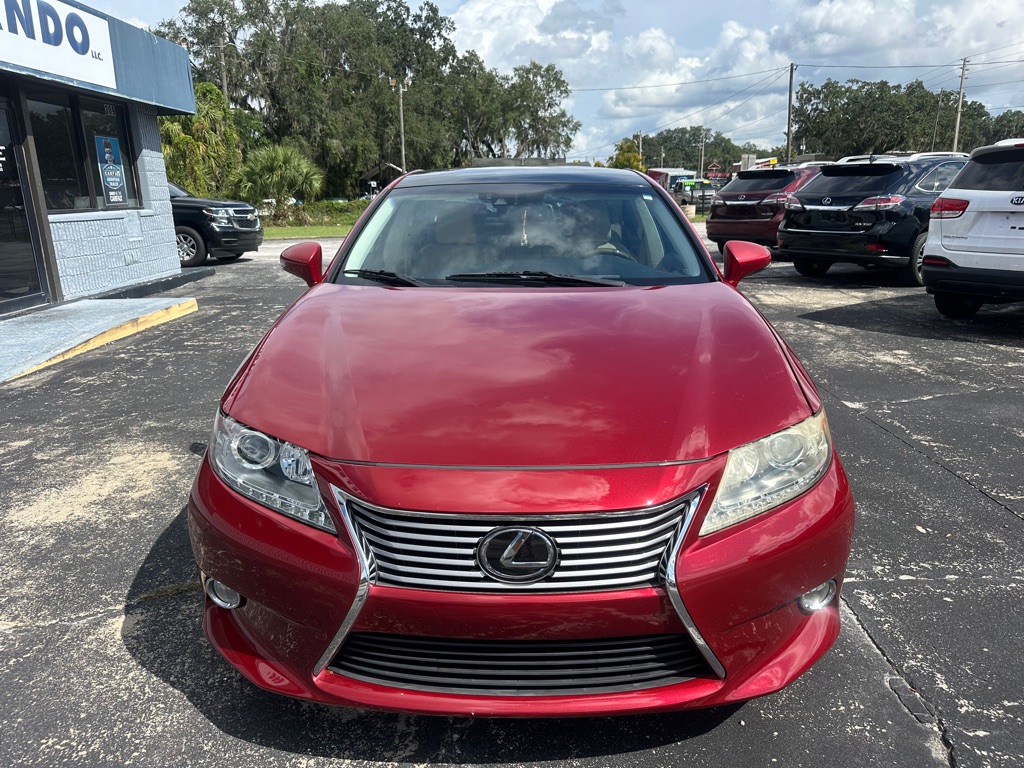 Photo 4 of this LEXUS ES