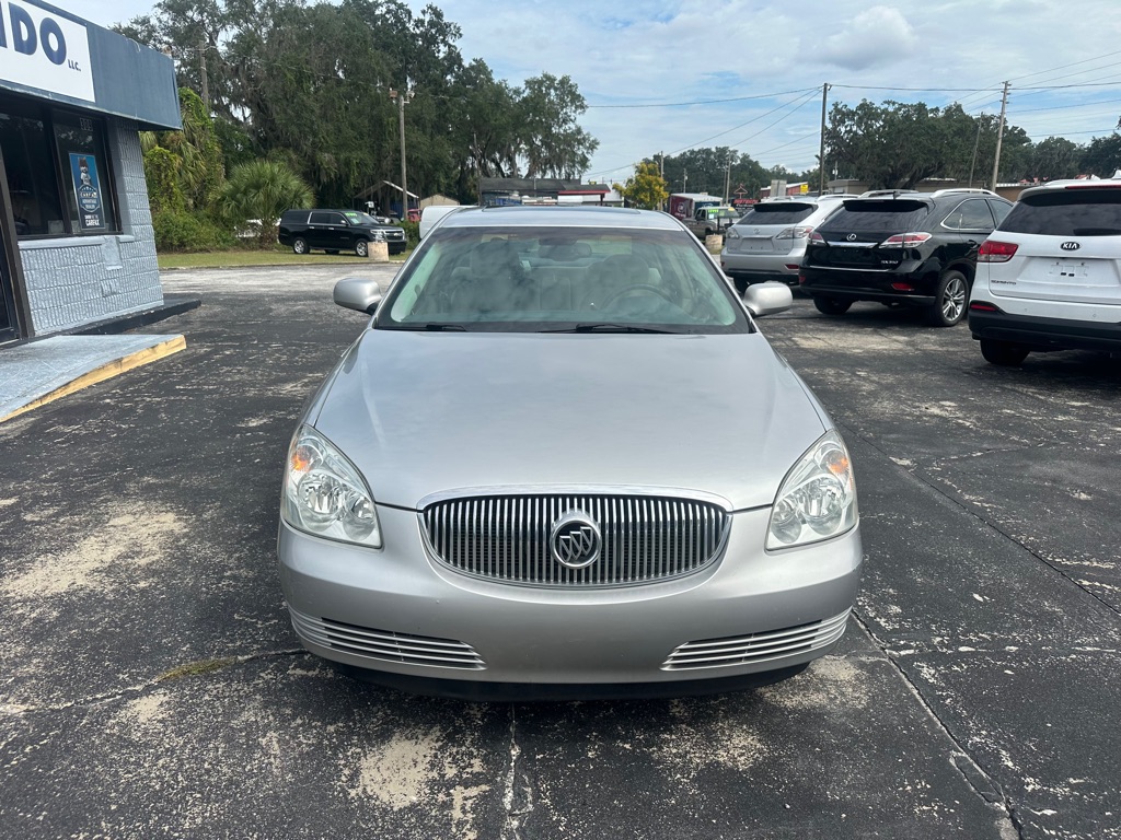 Photo 4 of this BUICK LUCERNE