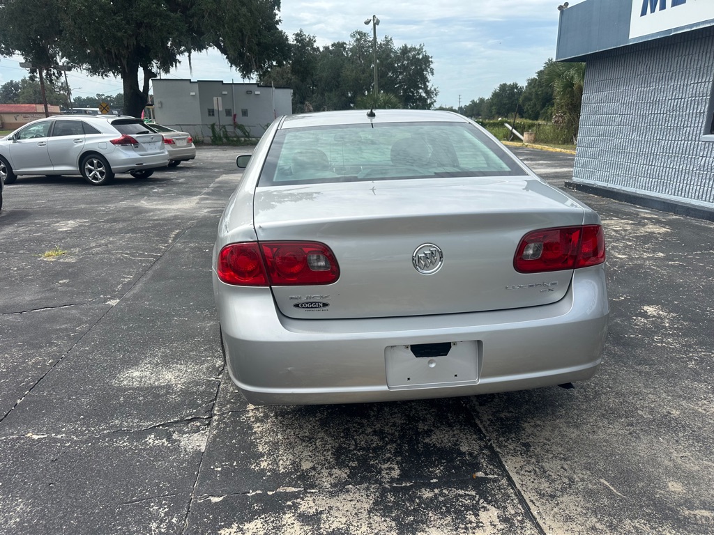 Photo 8 of this BUICK LUCERNE