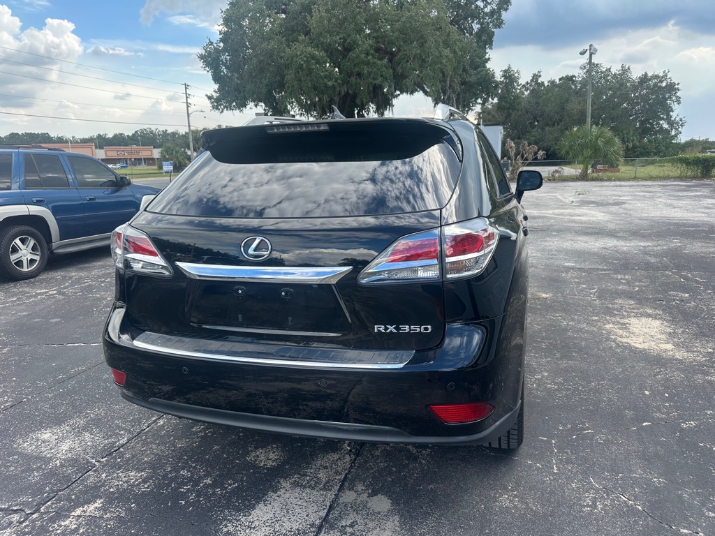 Photo 8 of this LEXUS RX